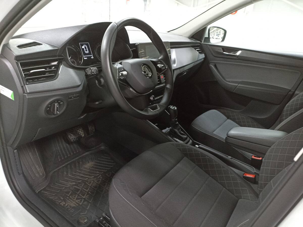 Купить Skoda Rapid с пробегом. Фото: #15