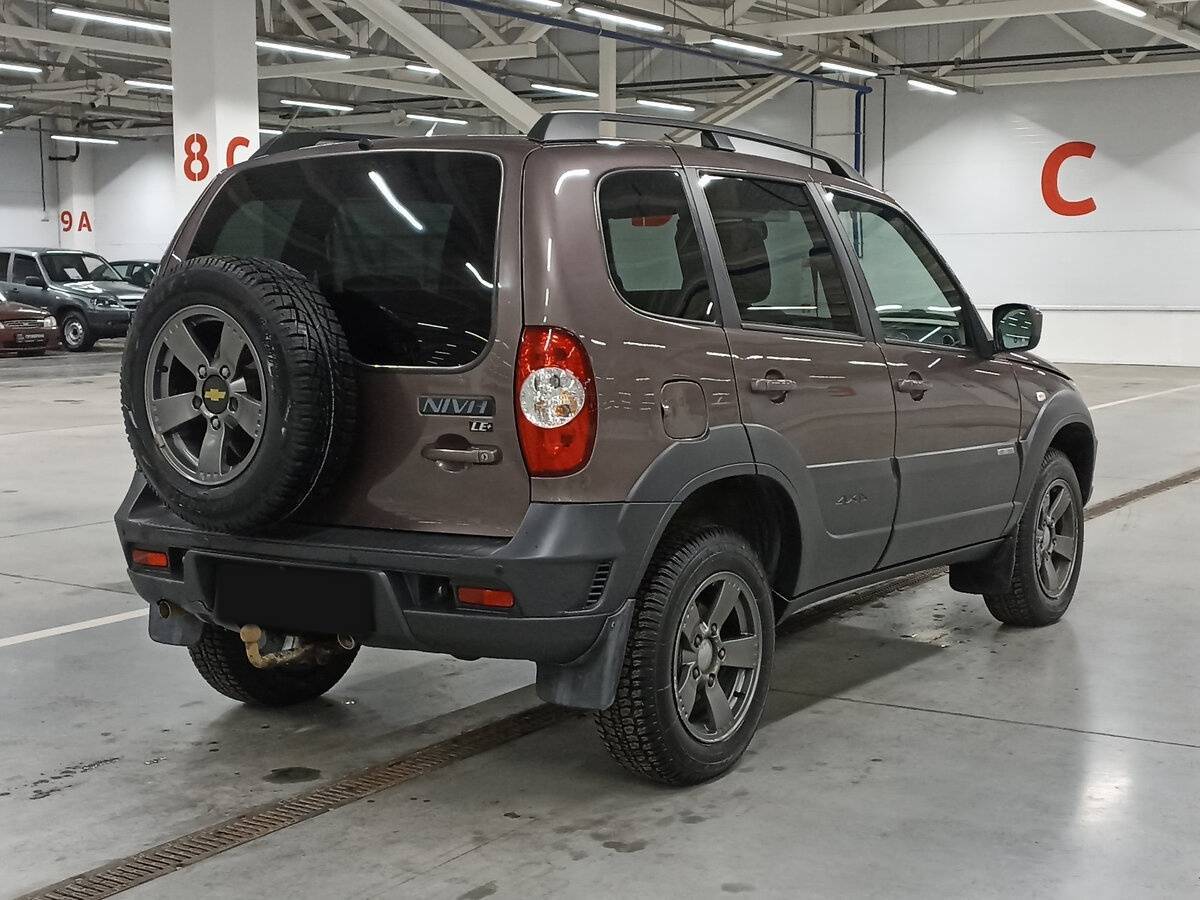 Купить Chevrolet Niva с пробегом. Фото: #4