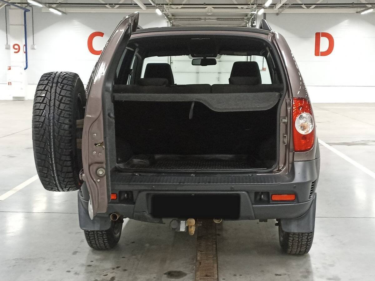 Купить Chevrolet Niva с пробегом. Фото: #9