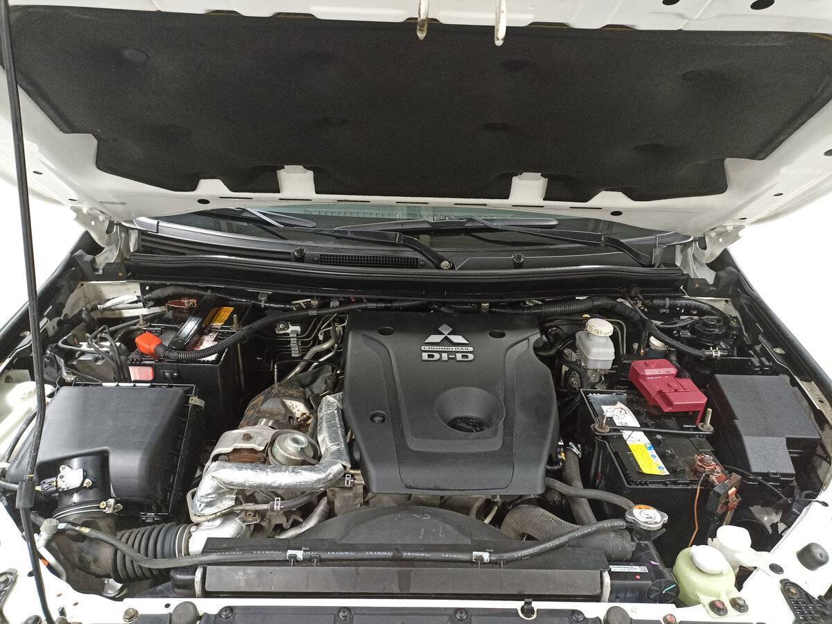 Купить Mitsubishi Pajero Sport с пробегом. Фото: #8