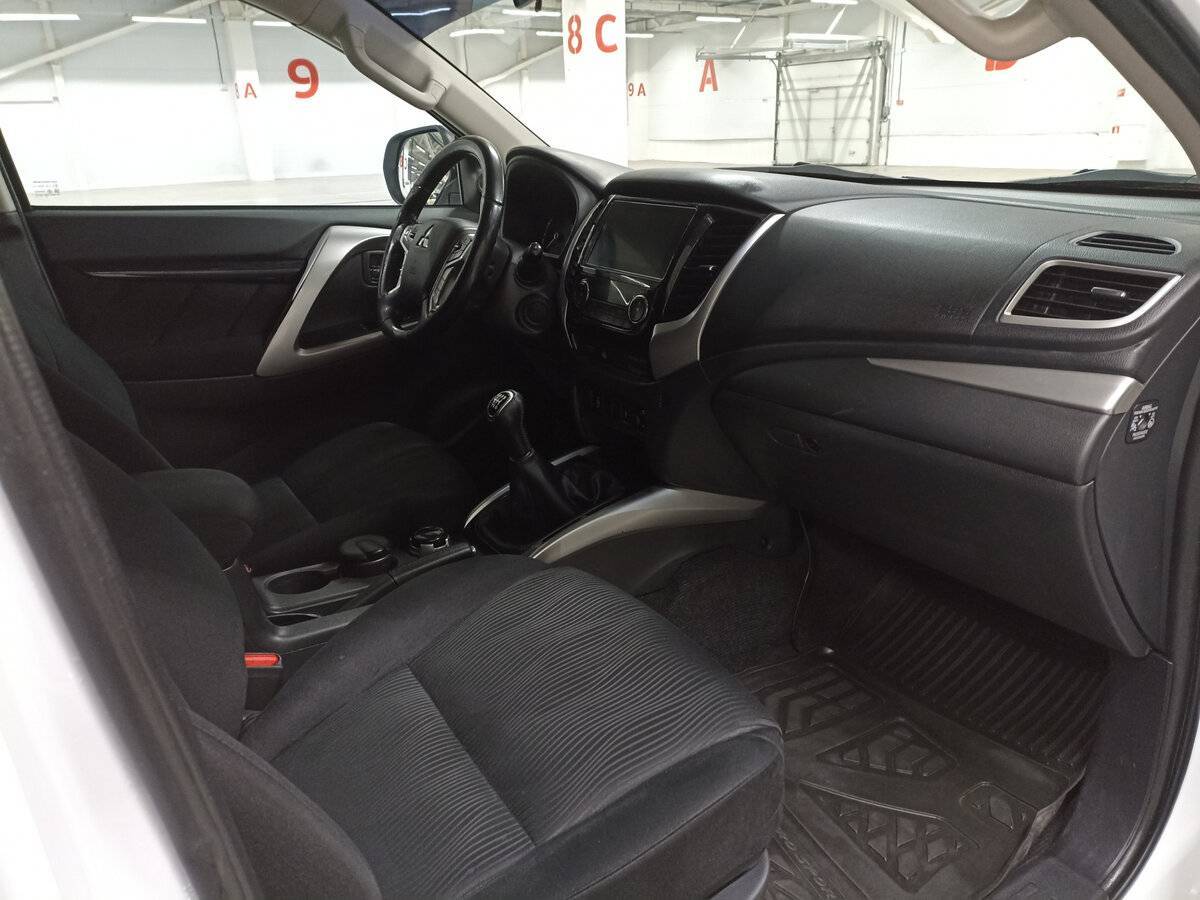 Купить Mitsubishi Pajero Sport с пробегом. Фото: #10