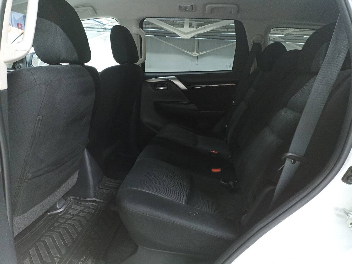 Купить Mitsubishi Pajero Sport с пробегом. Фото: #11