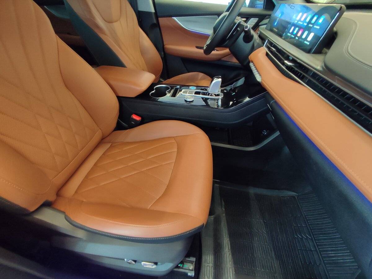 Купить Chery Tiggo 8 Pro Max с пробегом. Фото: #15