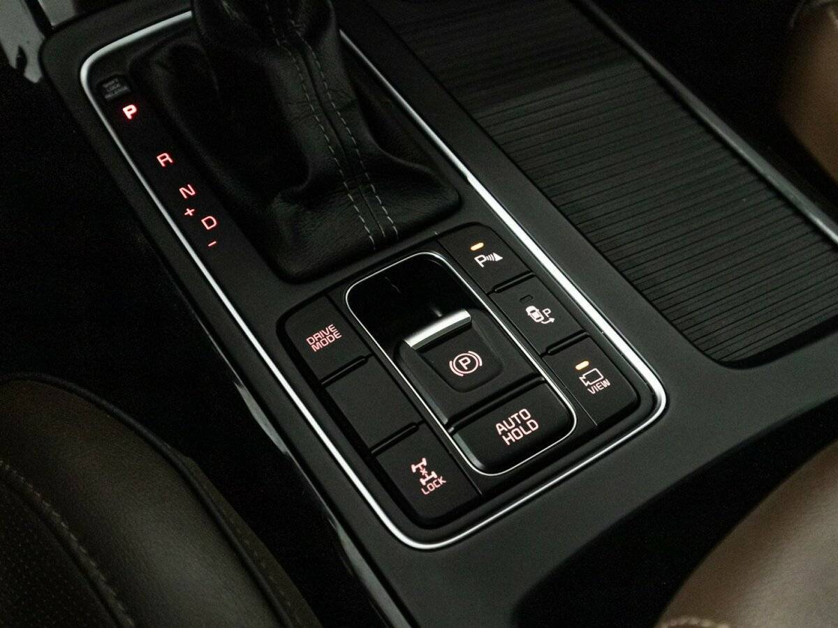 Купить Kia Sorento с пробегом. Фото: #28
