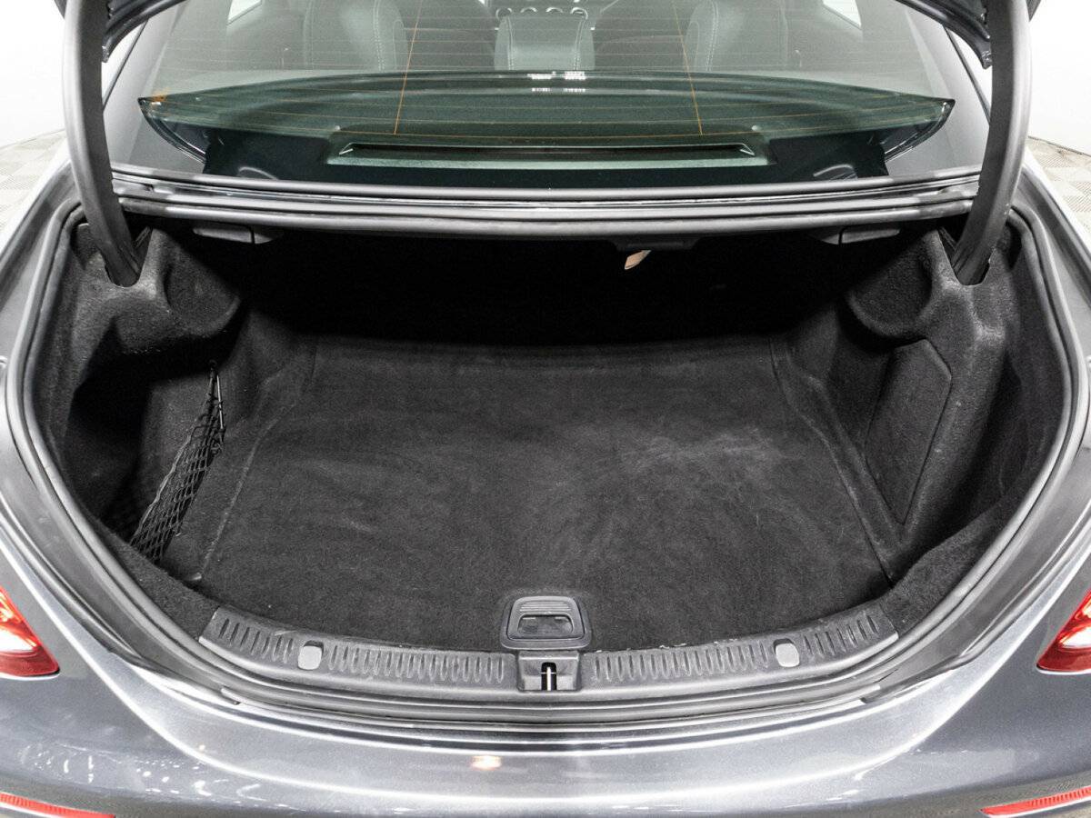 Купить Mercedes-Benz E-Класс с пробегом. Фото: #14