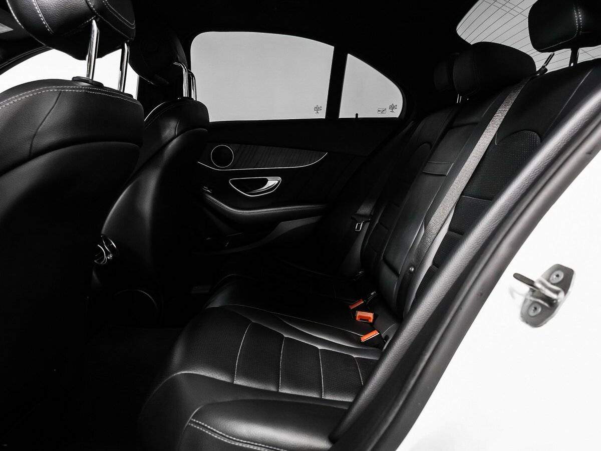 Купить Mercedes-Benz C-Класс с пробегом. Фото: #13