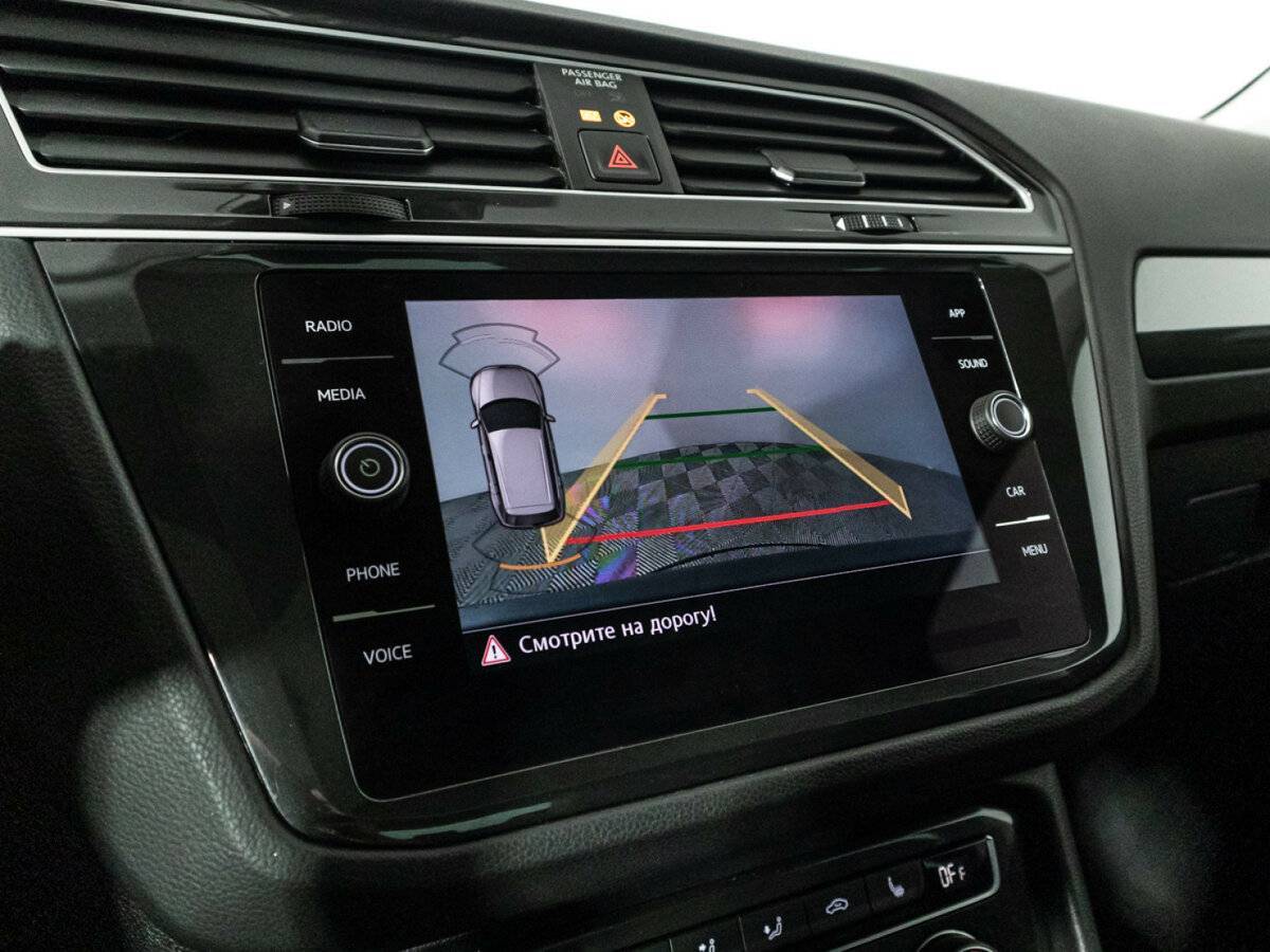 Купить Volkswagen Tiguan с пробегом. Фото: #18