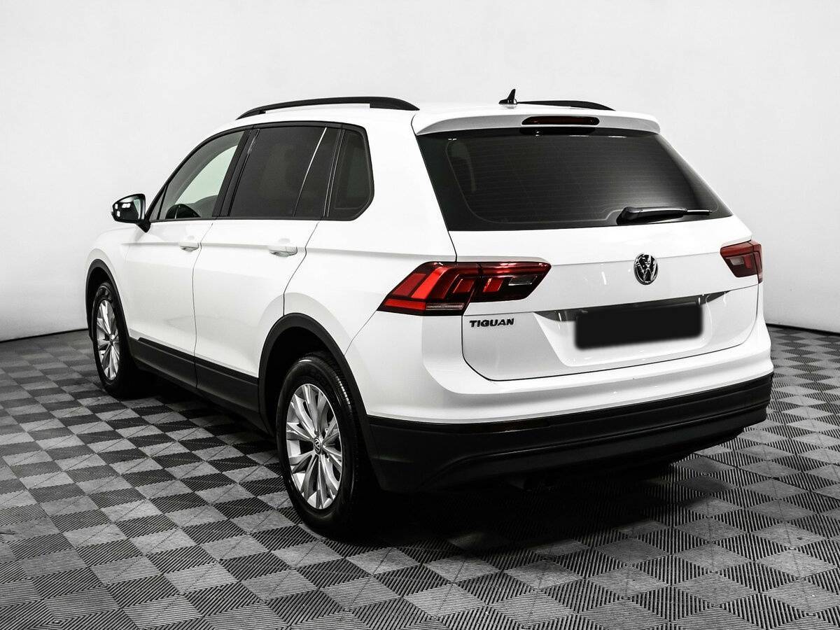 Купить Volkswagen Tiguan с пробегом. Фото: #6