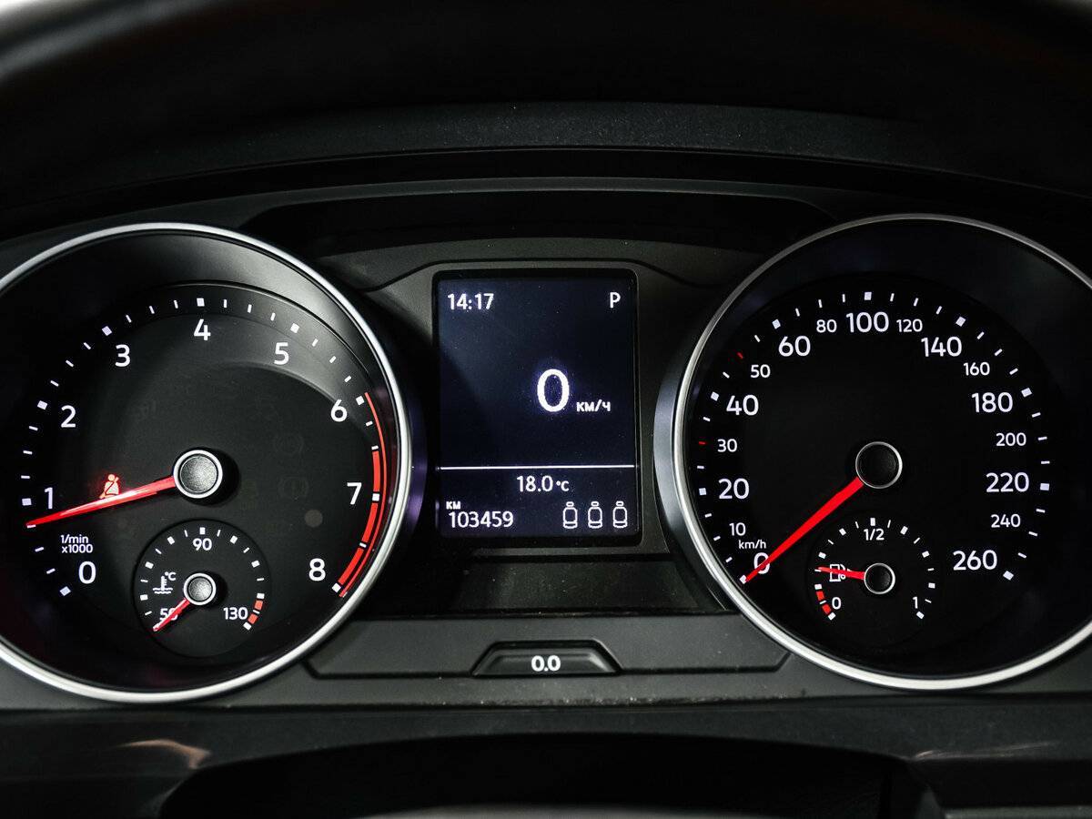 Купить Volkswagen Tiguan с пробегом. Фото: #9