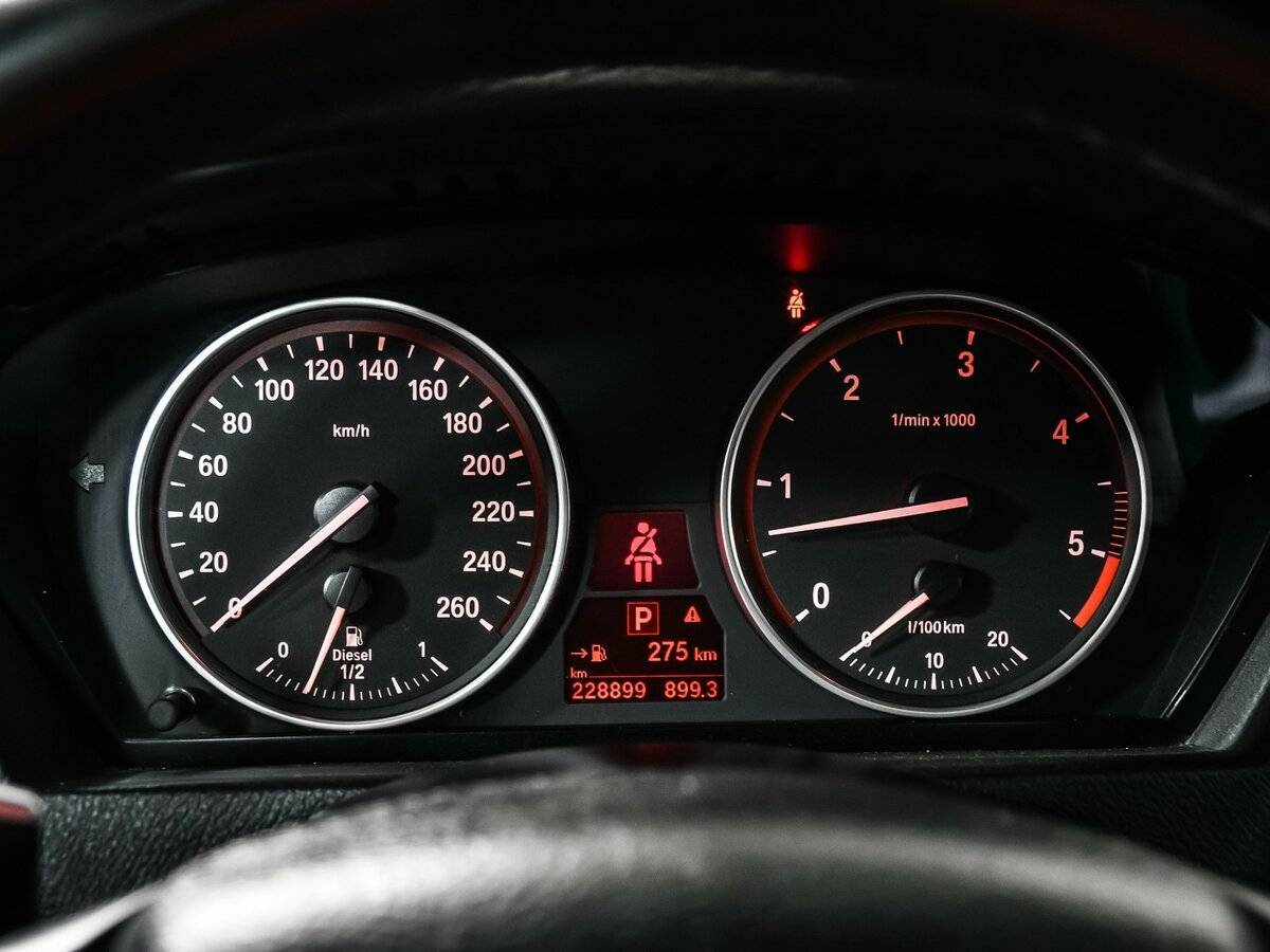 Купить BMW X5 с пробегом. Фото: #9