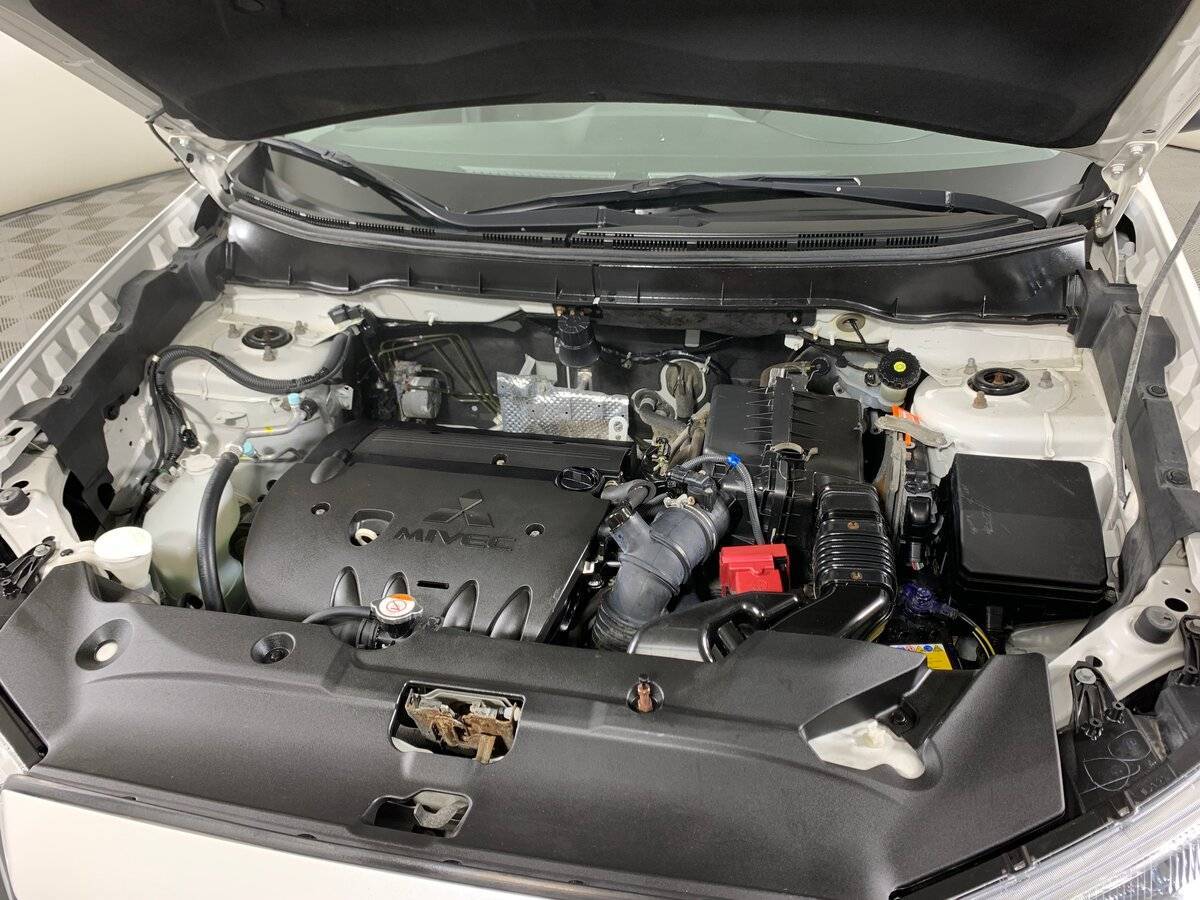 Продажа Б/У Митсубиши АС-Икс. Фото: #10