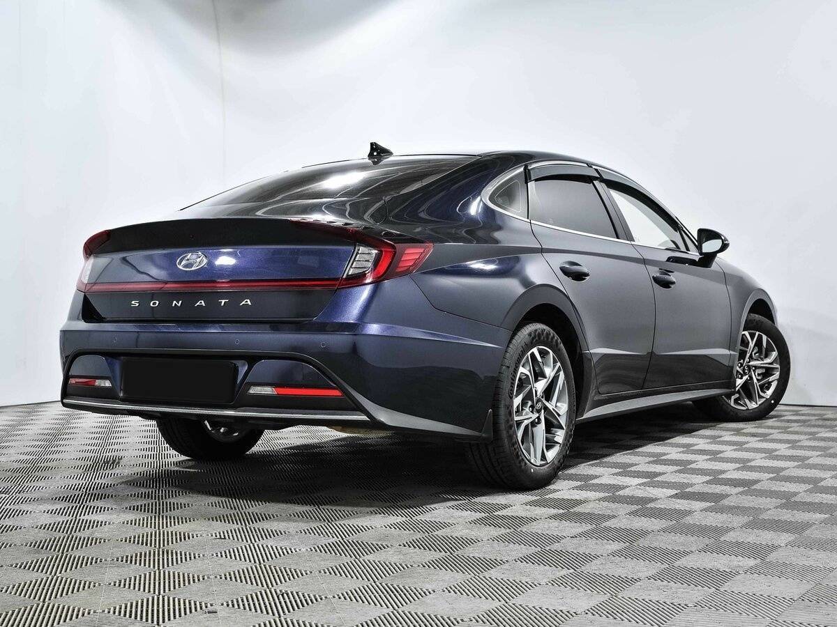 Купить Hyundai Sonata с пробегом. Фото: #3