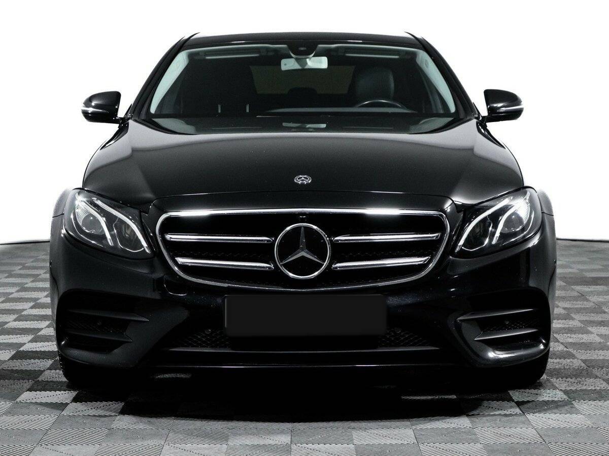 Купить Mercedes-Benz E-Класс с пробегом. Фото: #1