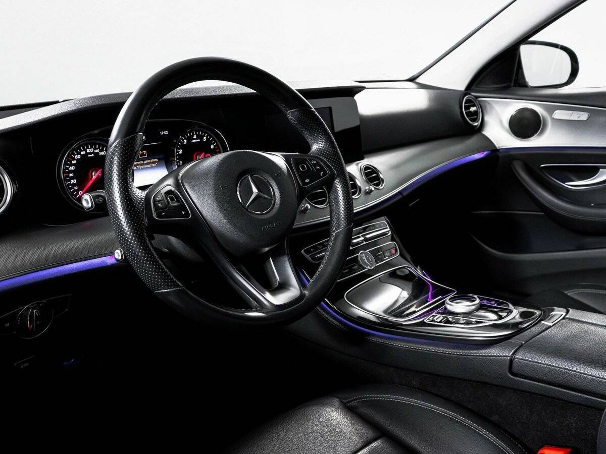 Купить Mercedes-Benz E-Класс с пробегом. Фото: #13