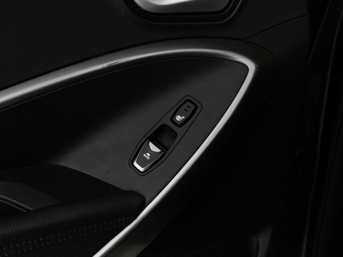 Купить Hyundai Santa Fe с пробегом. Фото: #17