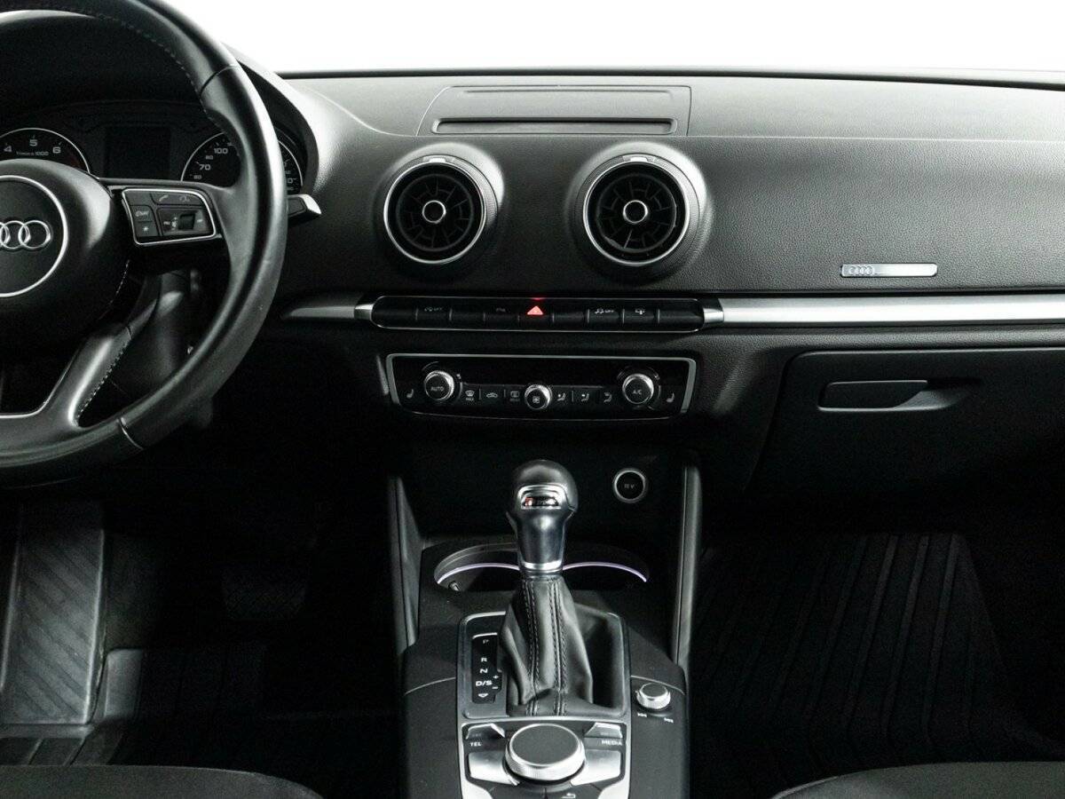 Купить Audi A3 с пробегом. Фото: #13