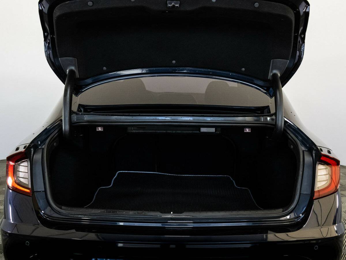 Купить Hyundai Sonata с пробегом. Фото: #24