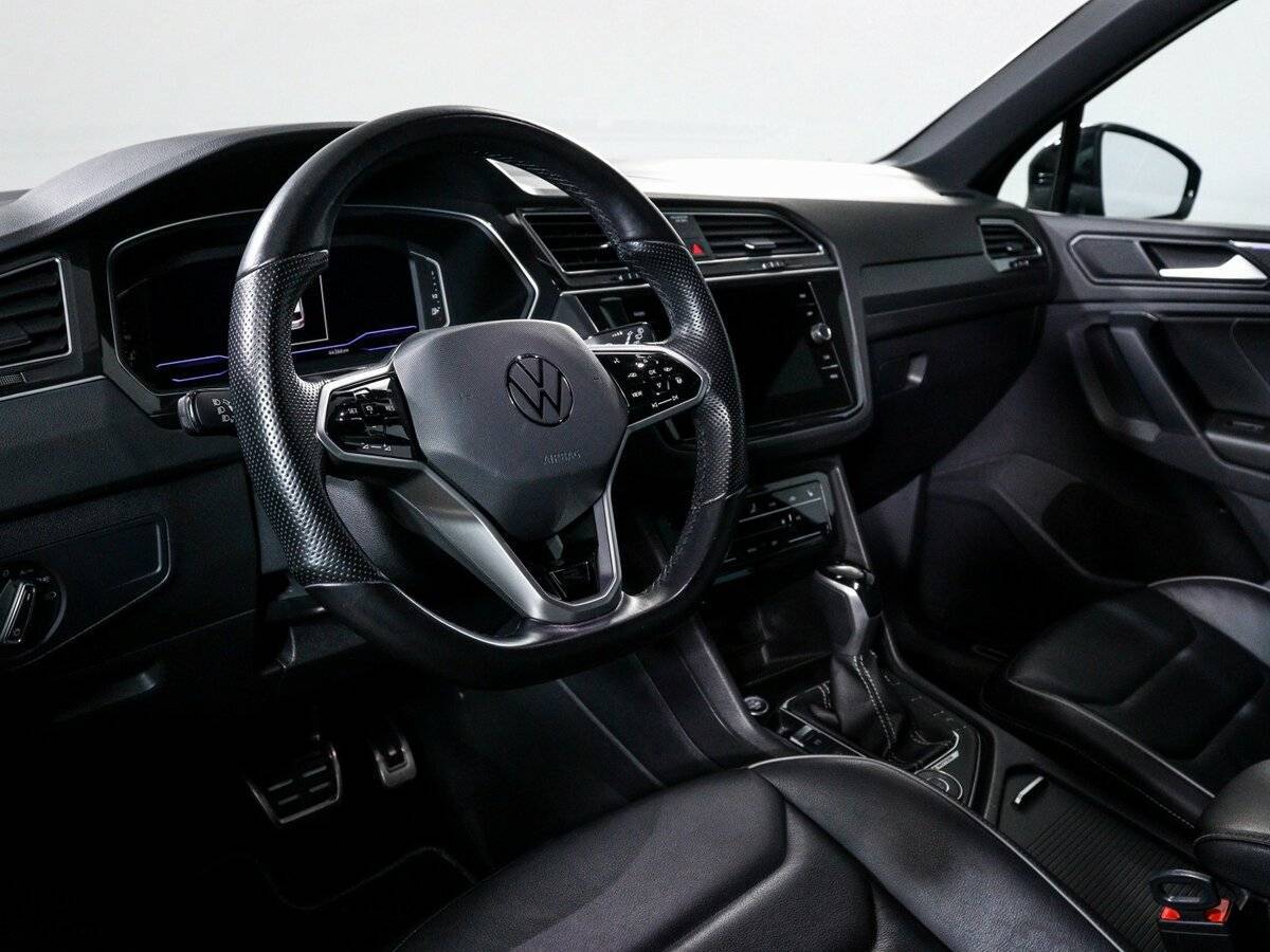 Купить Volkswagen Tiguan с пробегом. Фото: #13
