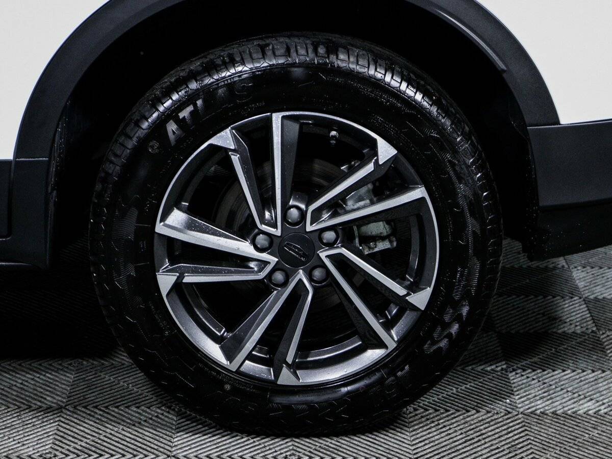 Купить Geely Coolray с пробегом. Фото: #14