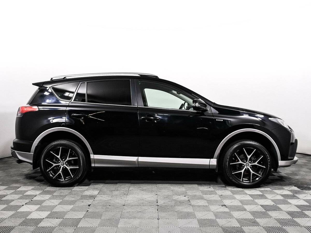 Купить Toyota RAV4 с пробегом. Фото: #3