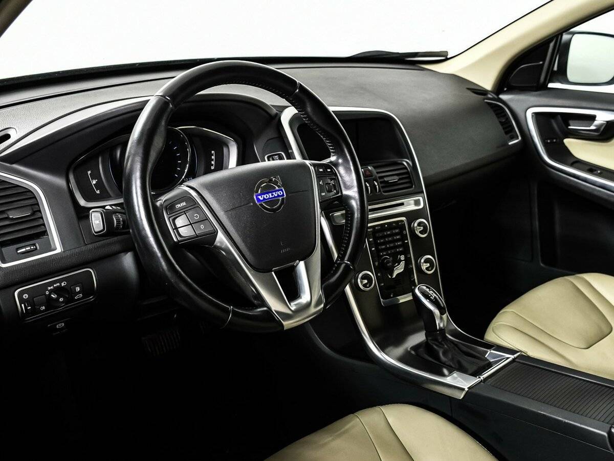 Купить Volvo XC60 с пробегом. Фото: #12
