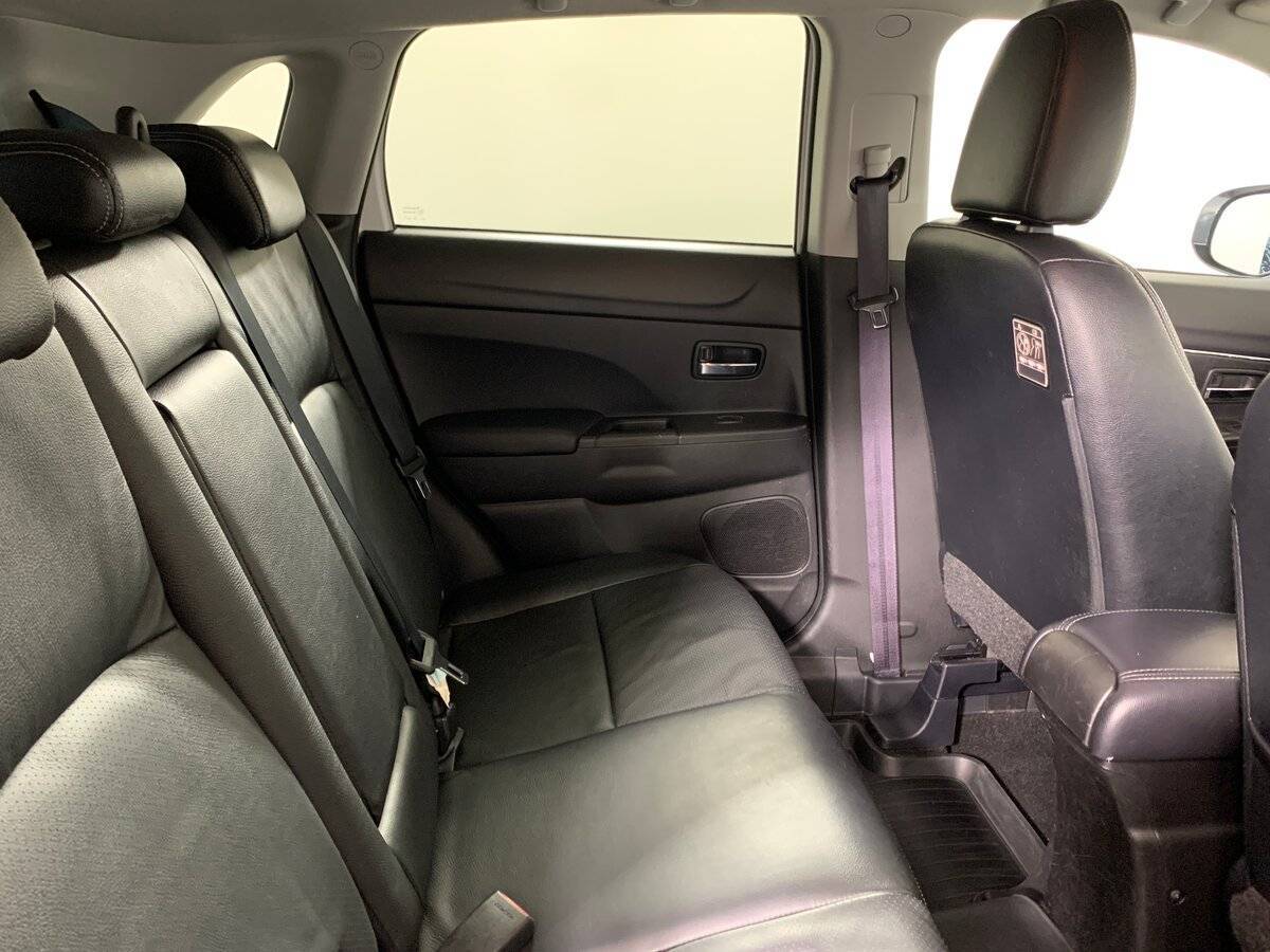 Продажа Б/У Митсубиши АС-Икс. Фото: #16