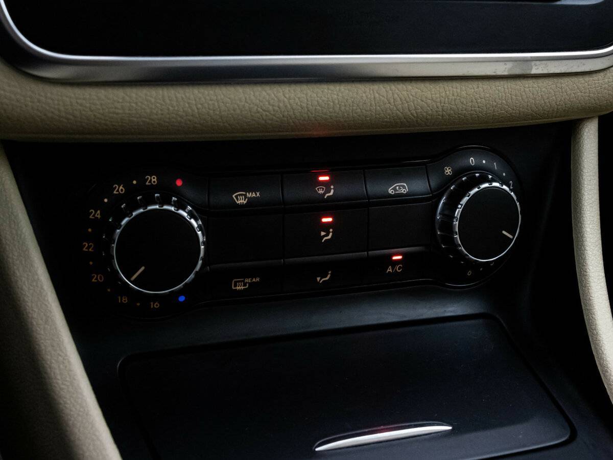 Купить Mercedes-Benz CLA с пробегом. Фото: #13