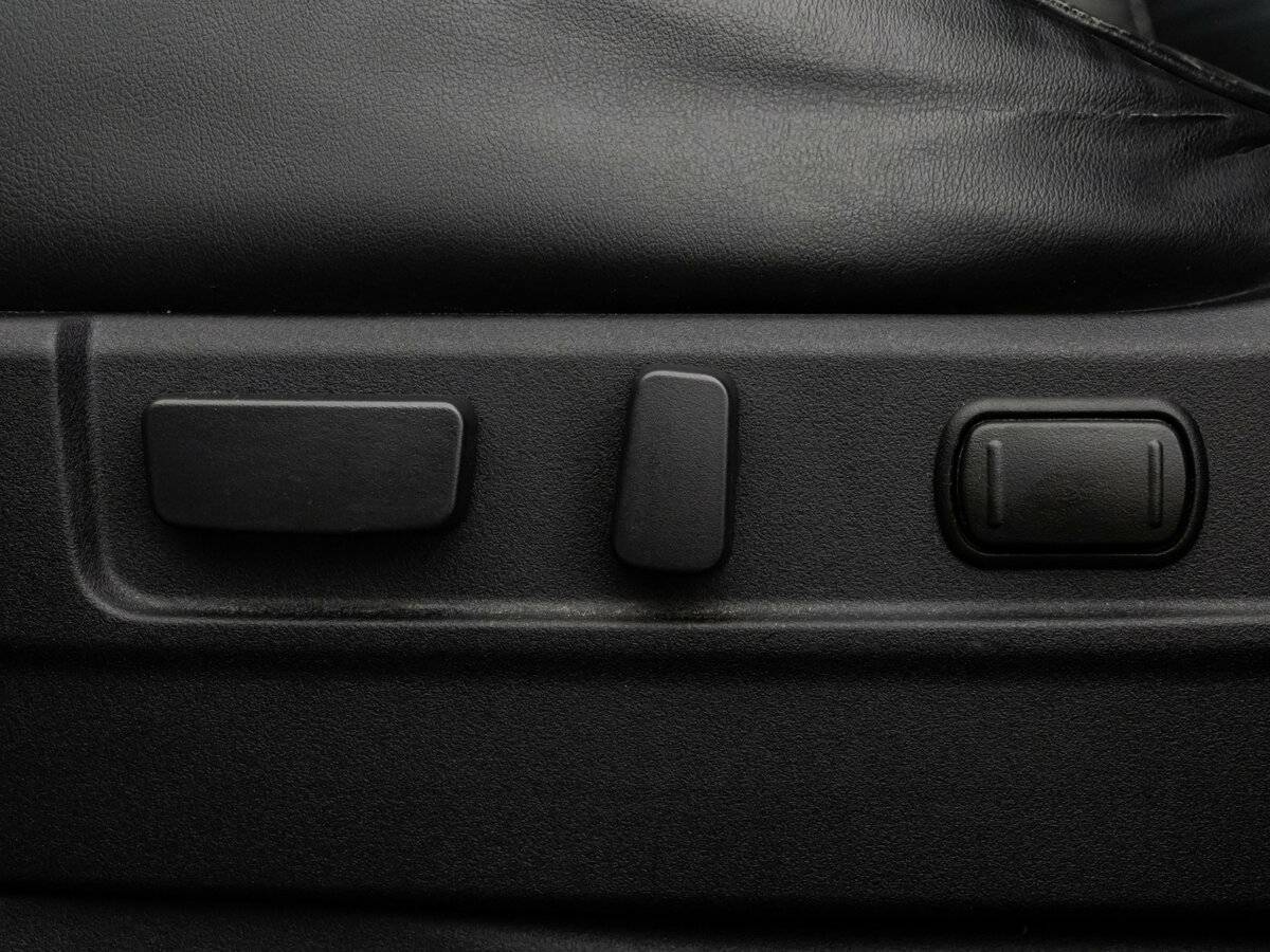 Купить Mitsubishi Outlander с пробегом. Фото: #21