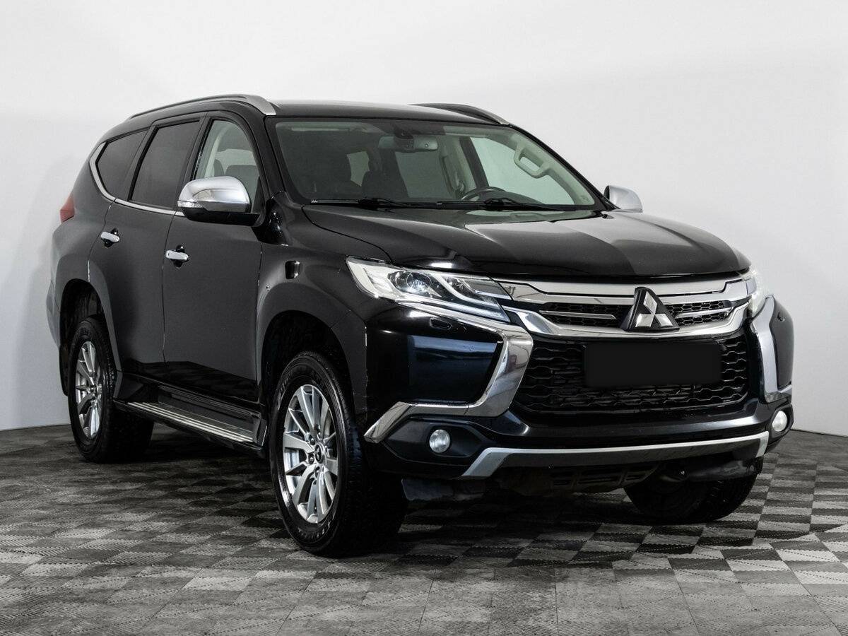 Купить Mitsubishi Pajero Sport с пробегом. Фото: #2