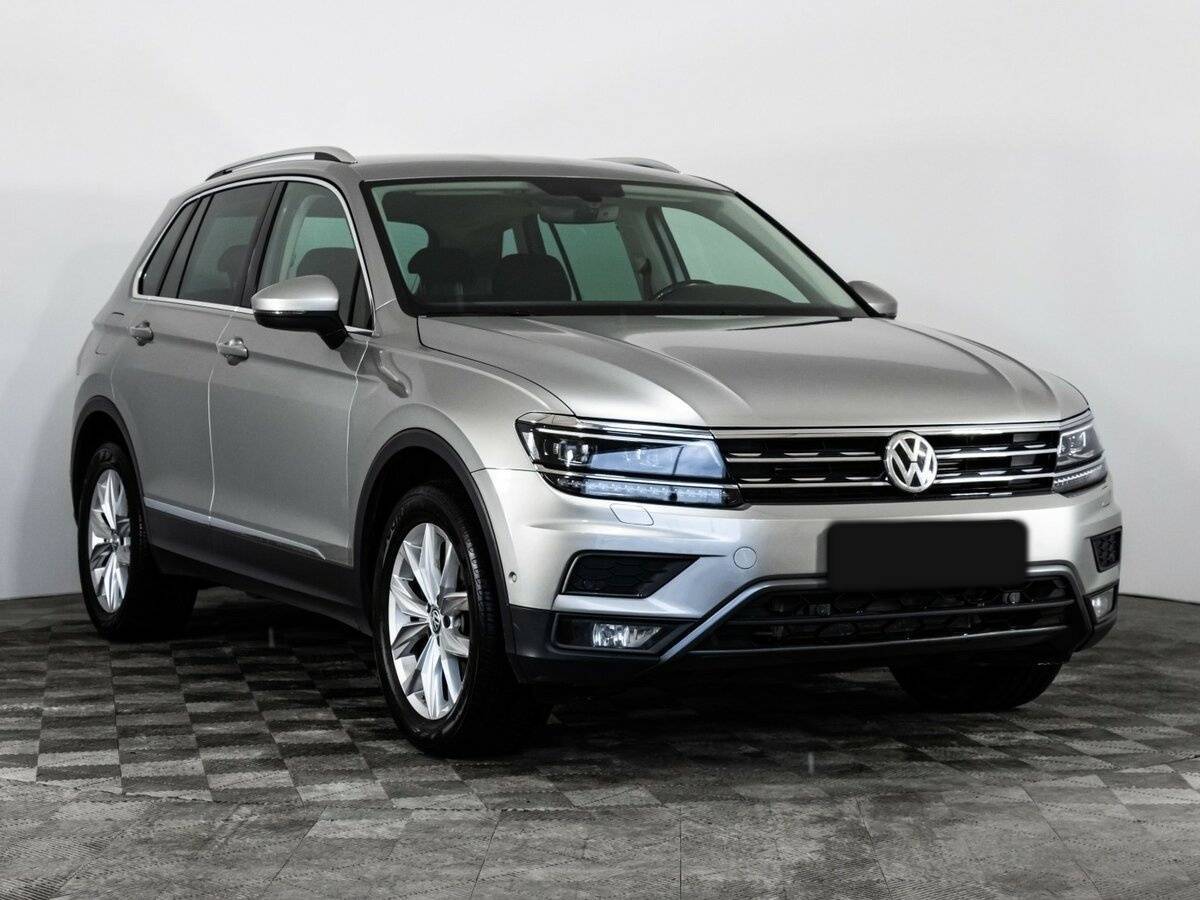 Купить Volkswagen Tiguan с пробегом. Фото: #2