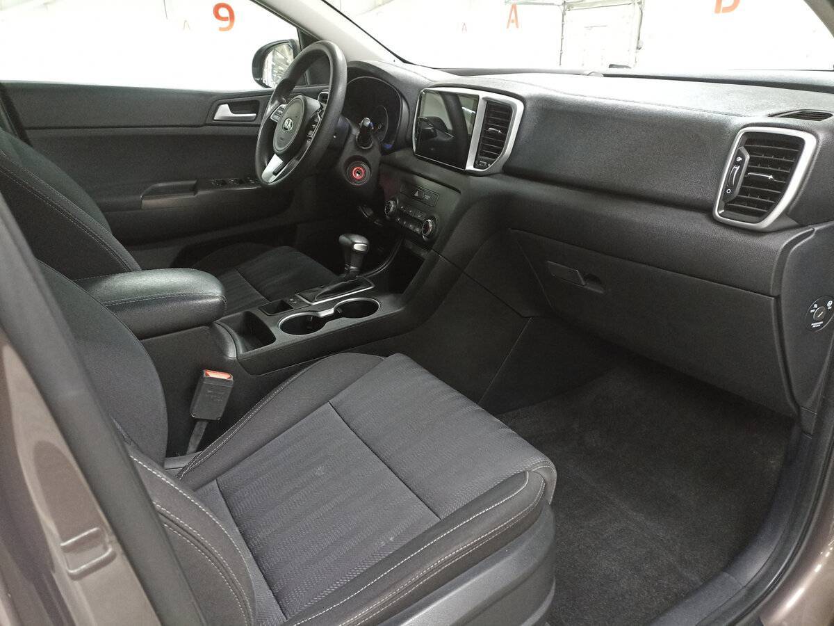 Купить Kia Sportage с пробегом. Фото: #10
