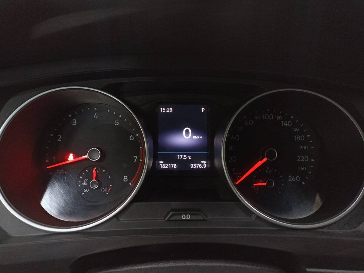 Купить Volkswagen Tiguan с пробегом. Фото: #12