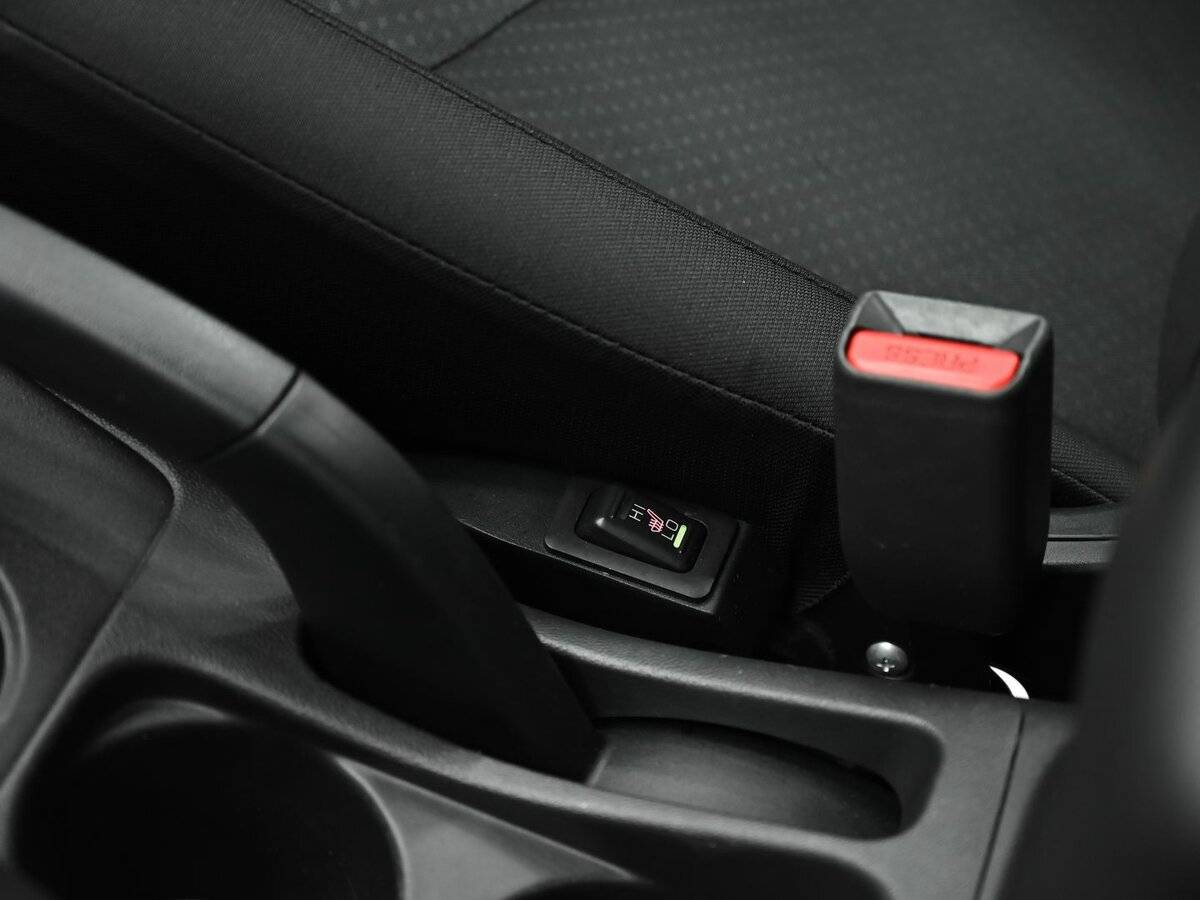 Продажа Б/У Митсубиши АС-Икс. Фото: #10