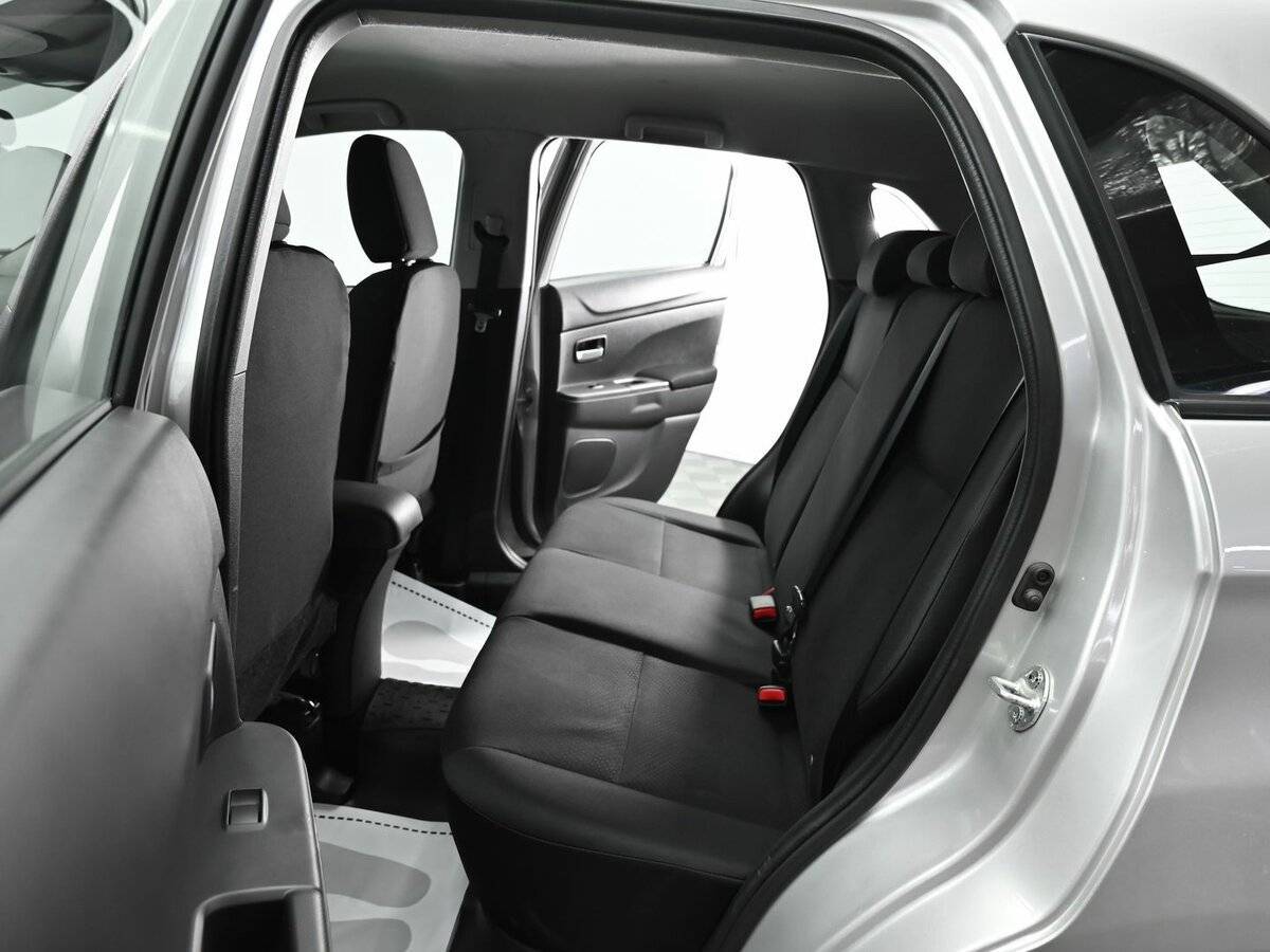 Продажа Б/У Митсубиши АС-Икс. Фото: #13