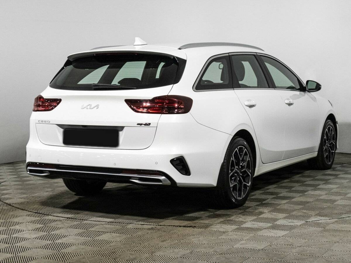 Купить Kia Ceed с пробегом. Фото: #4