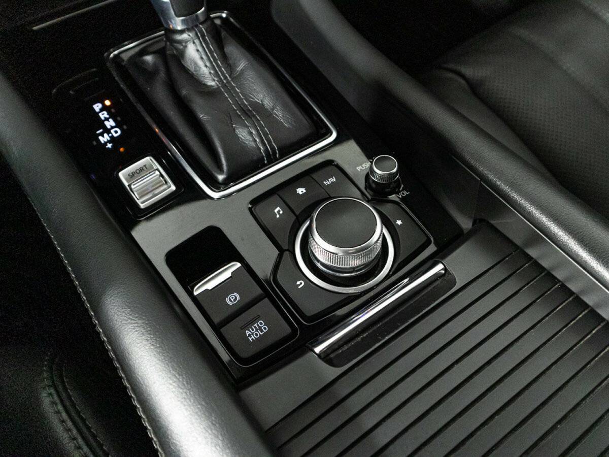 Купить Mazda 6 с пробегом. Фото: #18