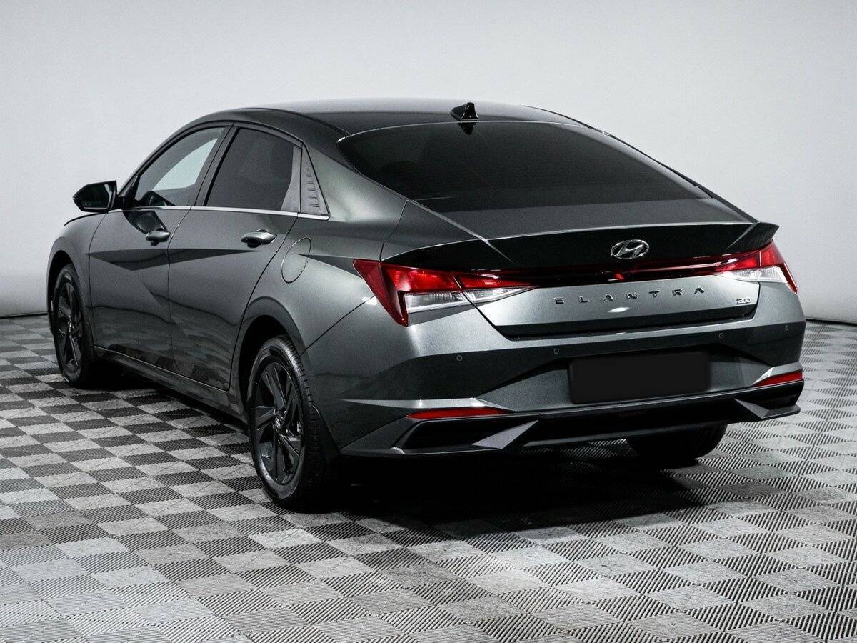 Купить Hyundai Elantra с пробегом. Фото: #6