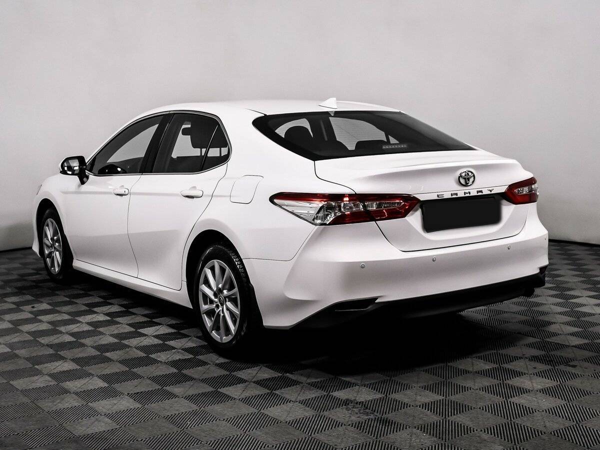 Купить Toyota Camry с пробегом. Фото: #6