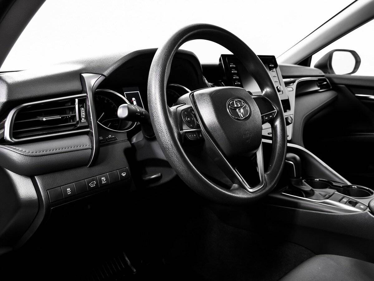 Купить Toyota Camry с пробегом. Фото: #12