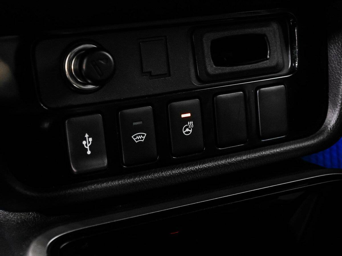 Купить Mitsubishi Outlander с пробегом. Фото: #14