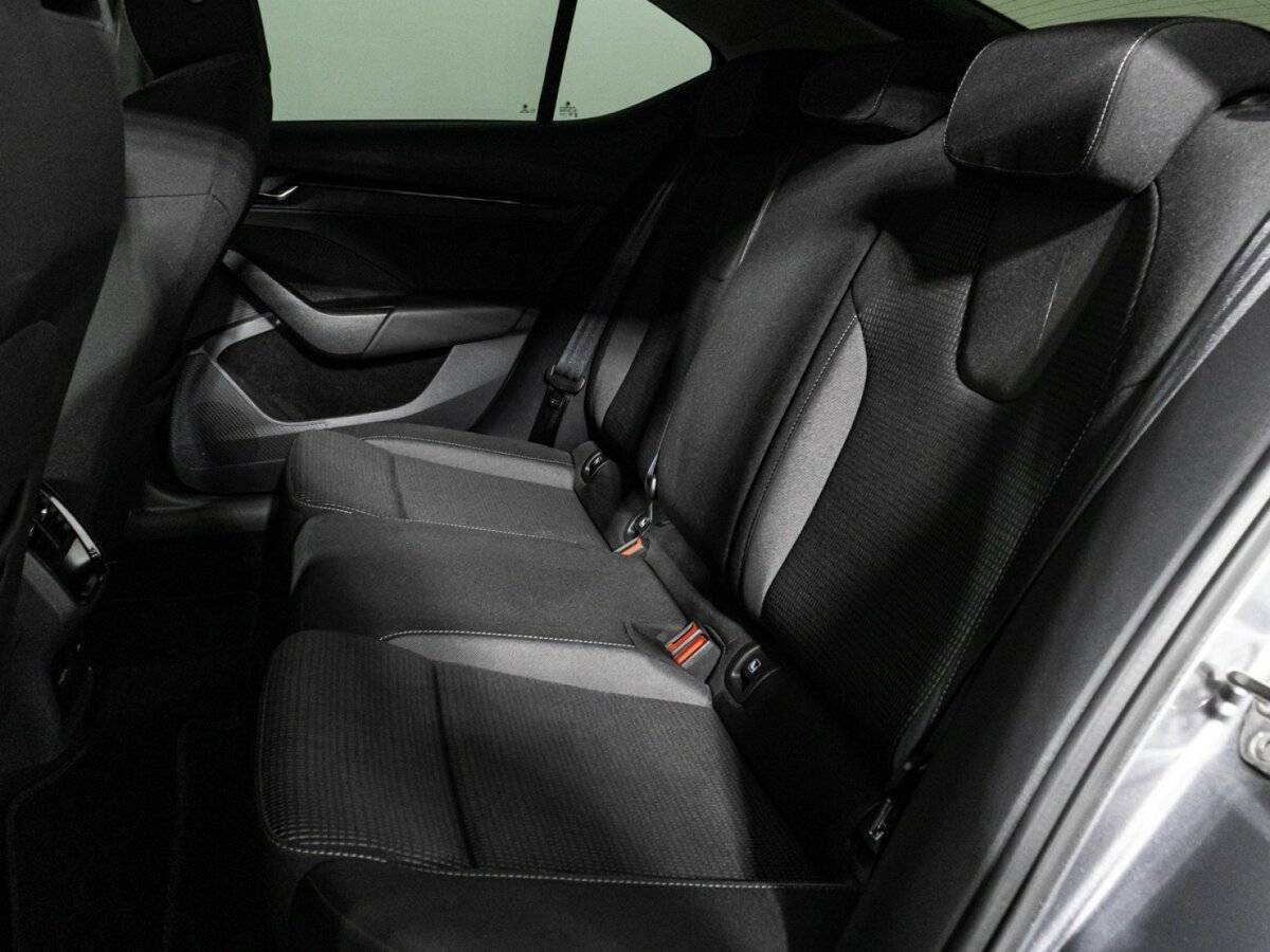 Купить Skoda Octavia с пробегом. Фото: #9