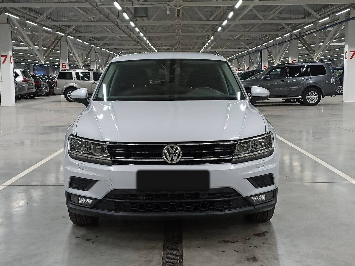 Купить Volkswagen Tiguan с пробегом. Фото: #1