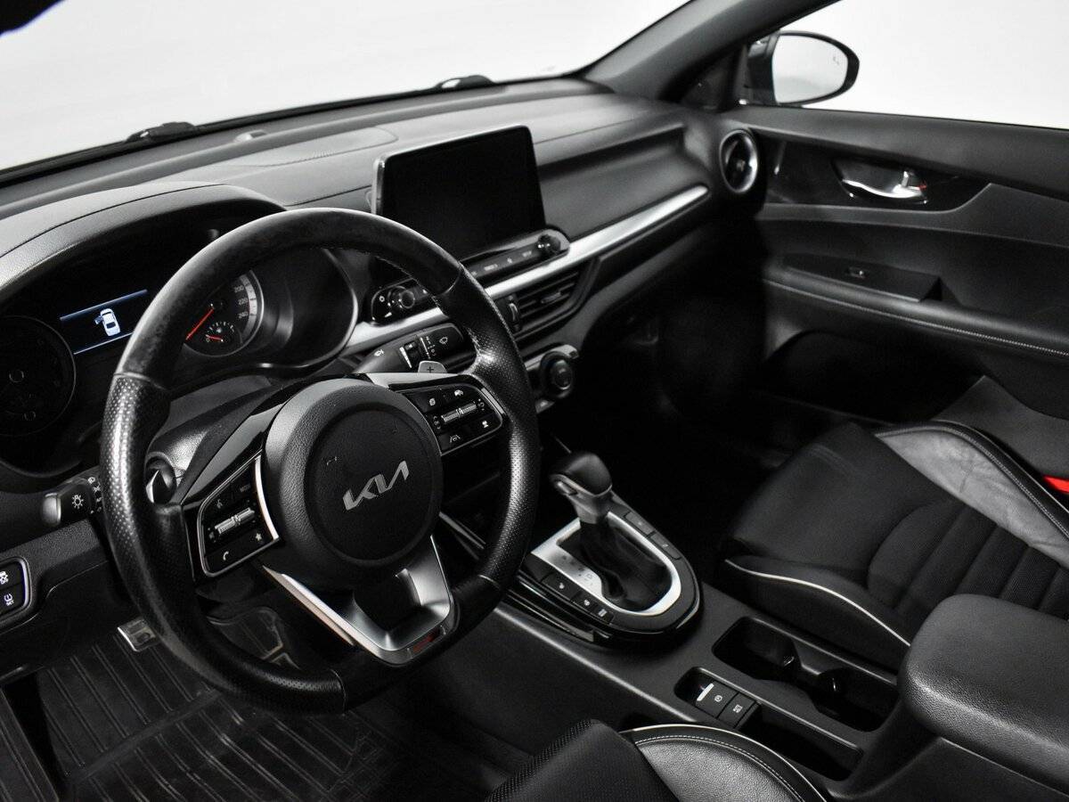Купить Kia Cerato с пробегом. Фото: #8