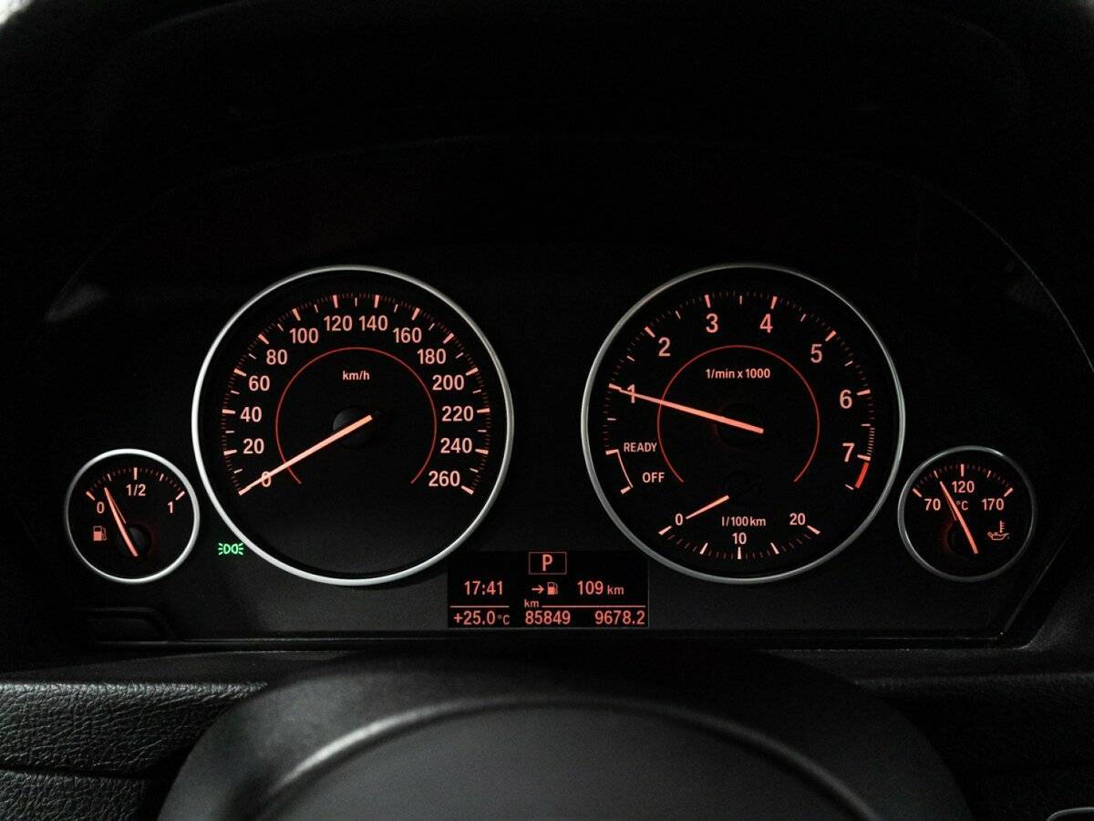 Купить BMW 3 серии с пробегом. Фото: #11