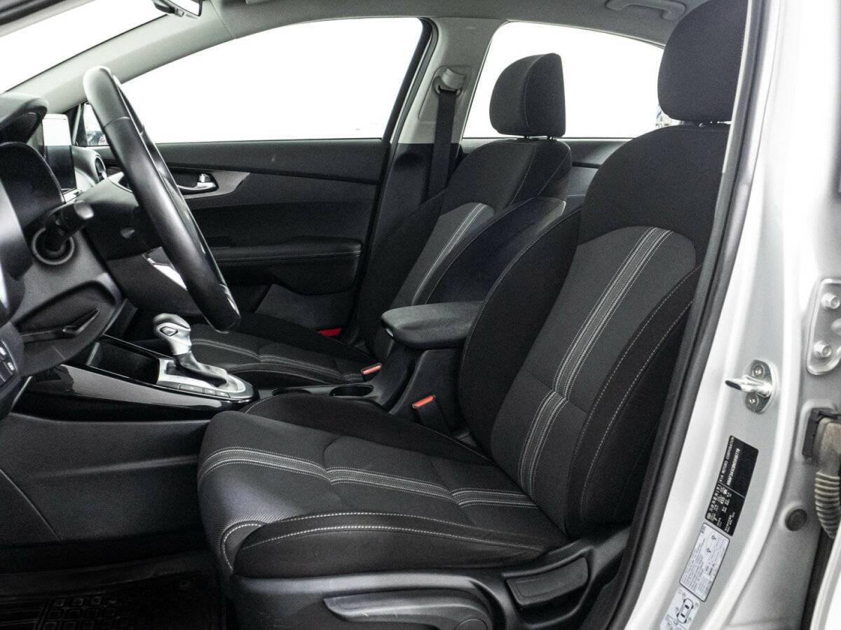 Купить Kia Cerato с пробегом. Фото: #16