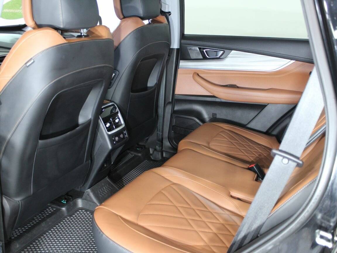 Купить Chery Tiggo 8 Pro Max с пробегом. Фото: #21