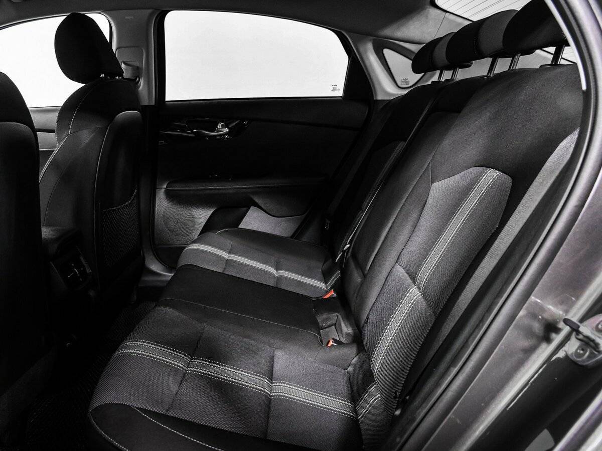 Купить Kia Cerato с пробегом. Фото: #11