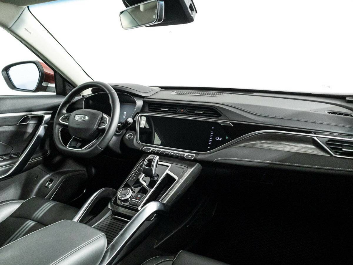 Купить Geely Atlas Pro с пробегом. Фото: #8