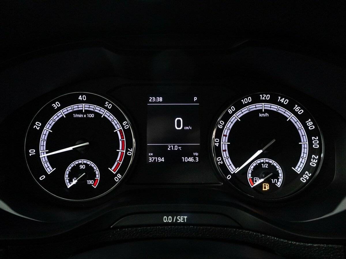 Купить Skoda Karoq с пробегом. Фото: #10