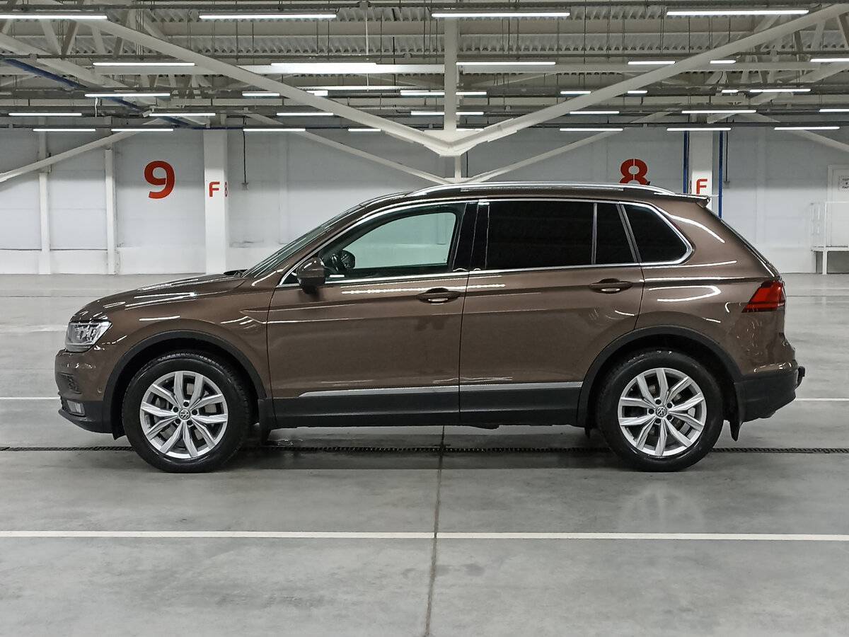 Купить Volkswagen Tiguan с пробегом. Фото: #7